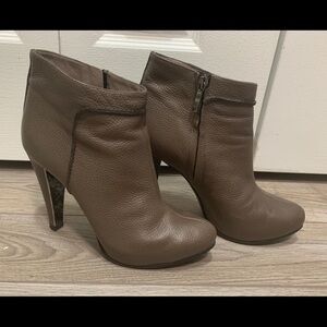 Greymer women heel shoes 100% leather Italy